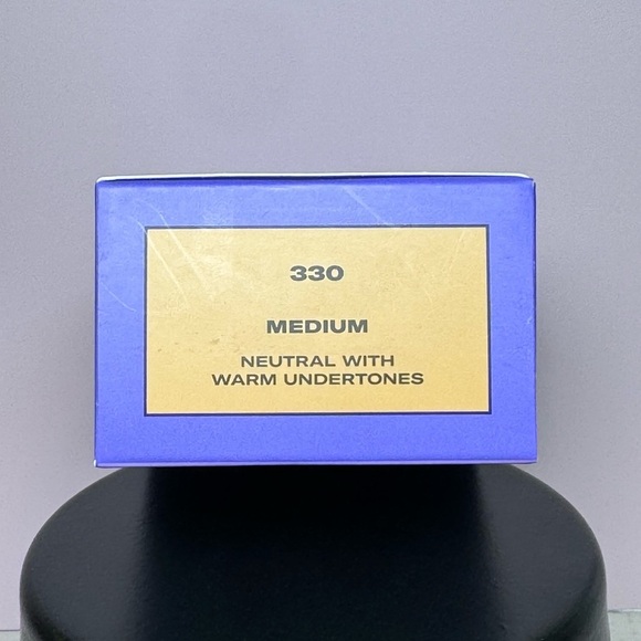 YOUTHFORIA DATE NIGHT FOUNDATION 68% SKINCARE (330 Medium) 35 ml / 1.18 fl oz - Picture 6 of 7